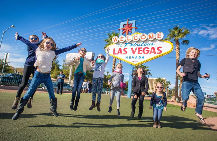 10-Things-to-Do-in-Las-Vegas-for-Families-and-Kids