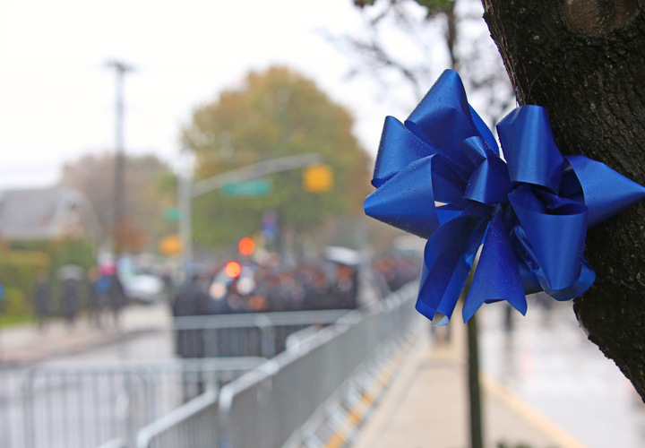 man-caught-with-officer-ribbons